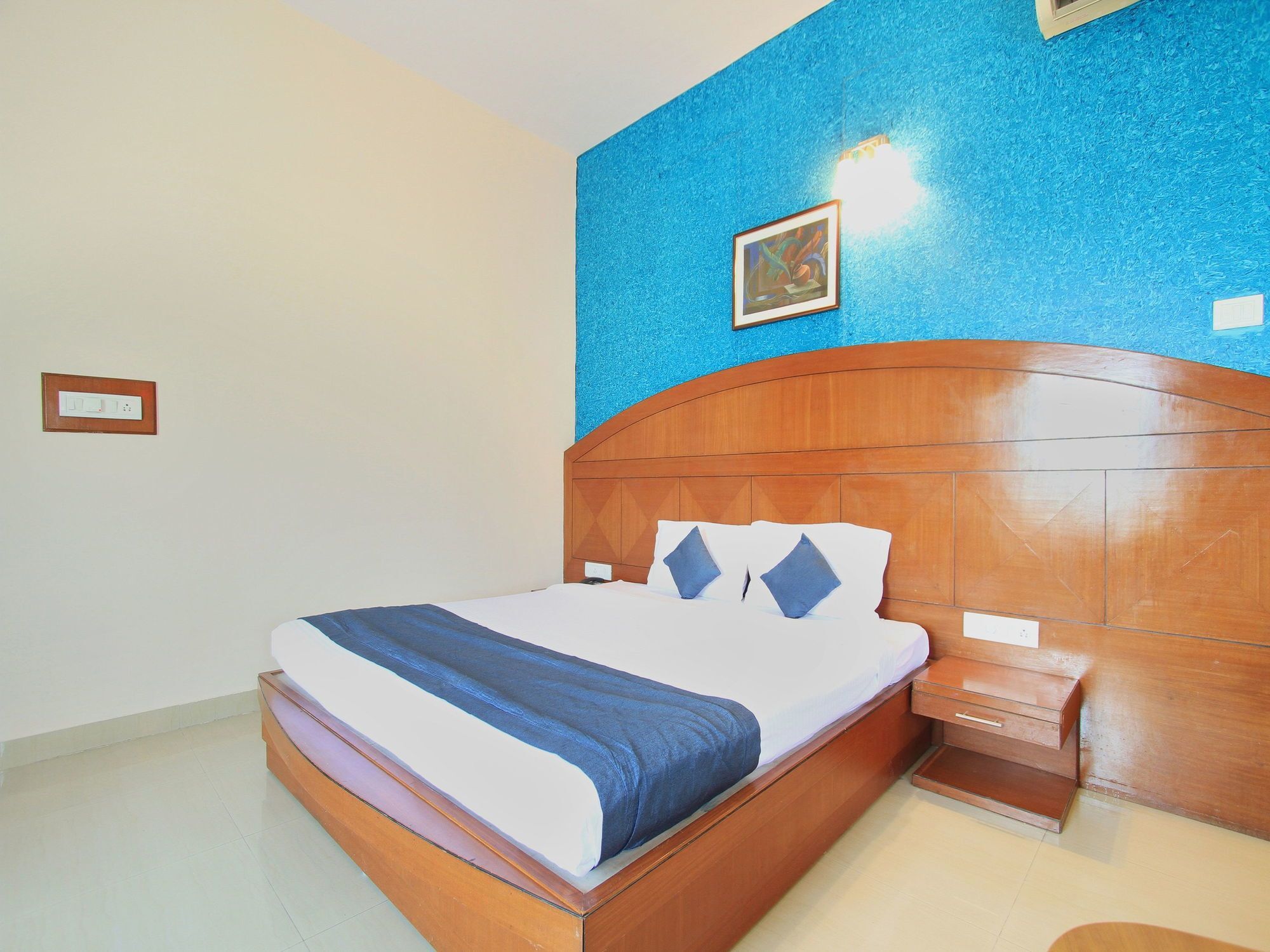 מייזור Hotel Stay By The Way מראה חיצוני תמונה
