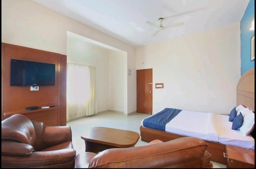מייזור Hotel Stay By The Way מראה חיצוני תמונה