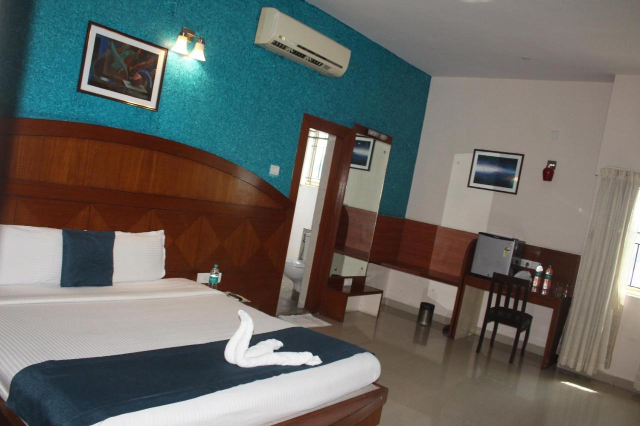 מייזור Hotel Stay By The Way מראה חיצוני תמונה