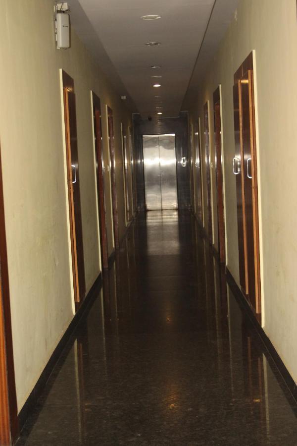 מייזור Hotel Stay By The Way מראה חיצוני תמונה