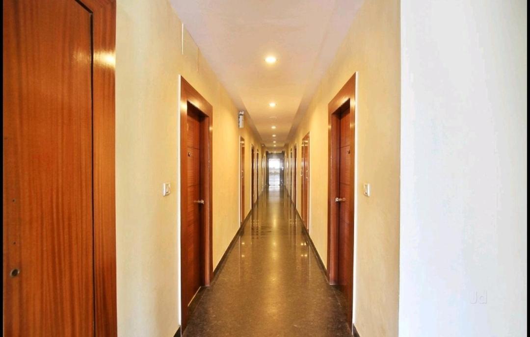 מייזור Hotel Stay By The Way מראה חיצוני תמונה